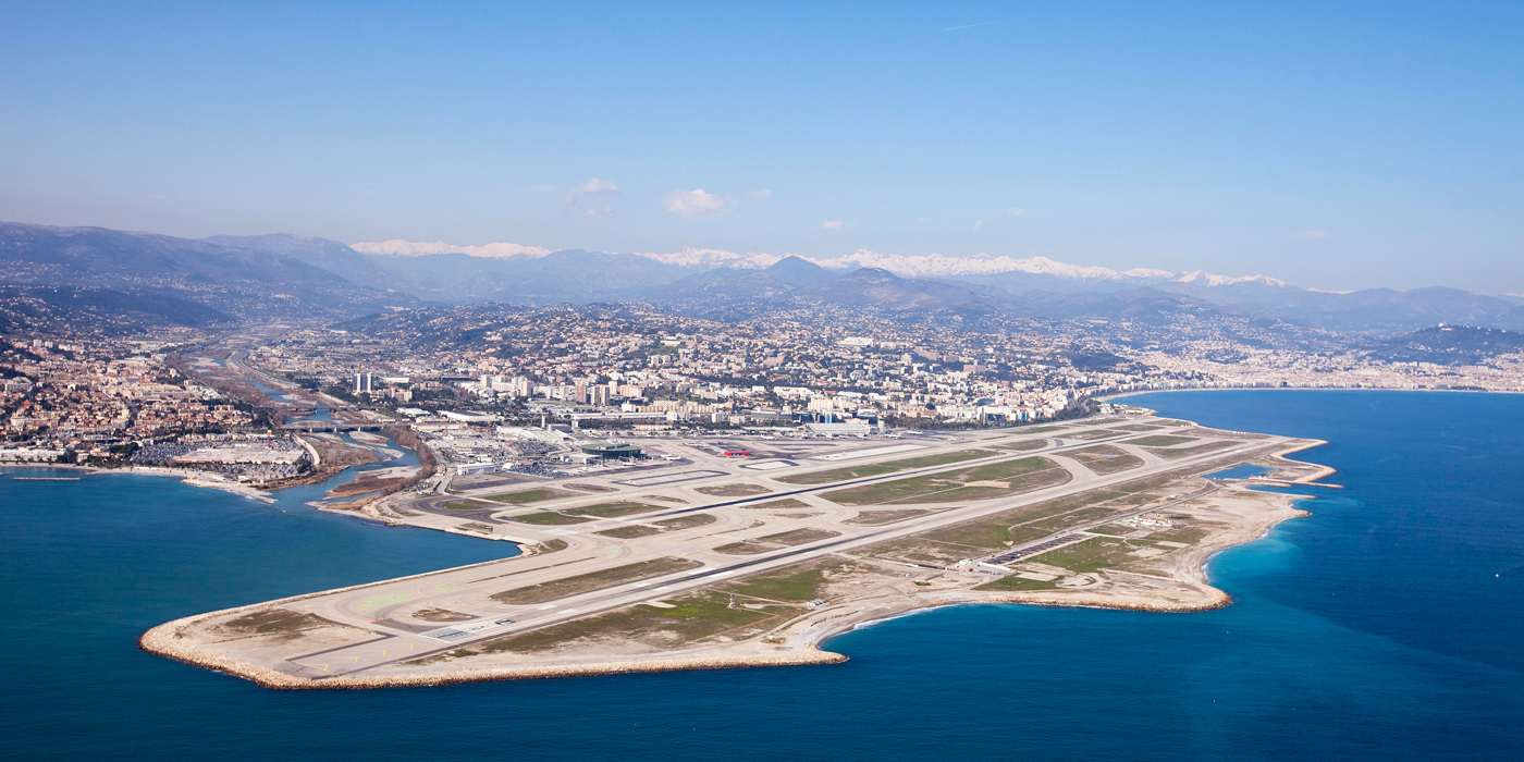 ニース空港送迎 マイ コートダジュール ツアーズ