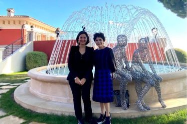 デヴィ夫人を2日間ご案内しました